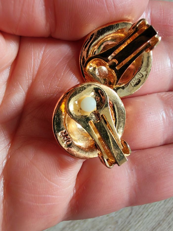 Clips d'oreilles rondes dorés strass DPR - photo numéro 7