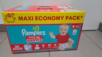 94 couches pampers pants taille 4