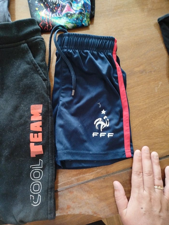 T-shirt pantalon - photo numéro 2