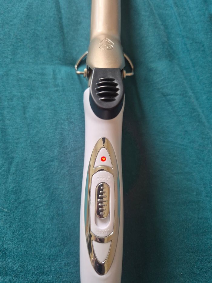 Fer a boucler - photo numéro 4