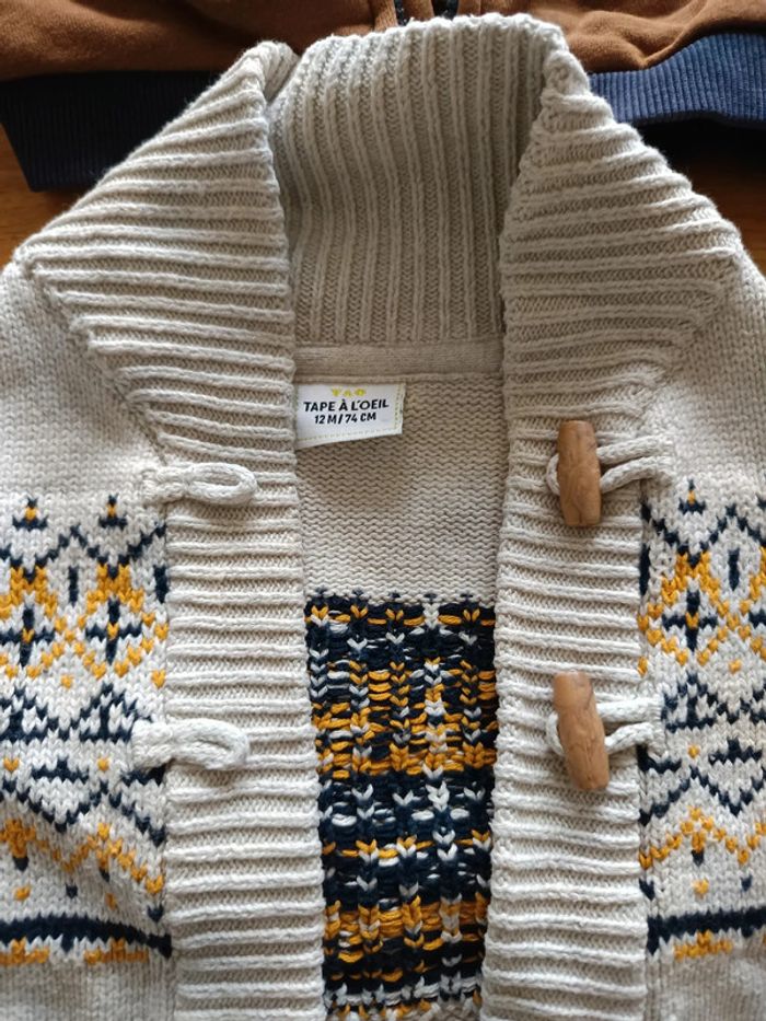 Lot 12 mois gilets - photo numéro 6