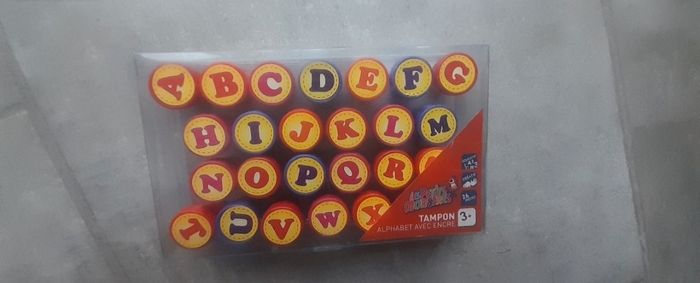 Tampons lettres de l'alphabet complet - photo numéro 2