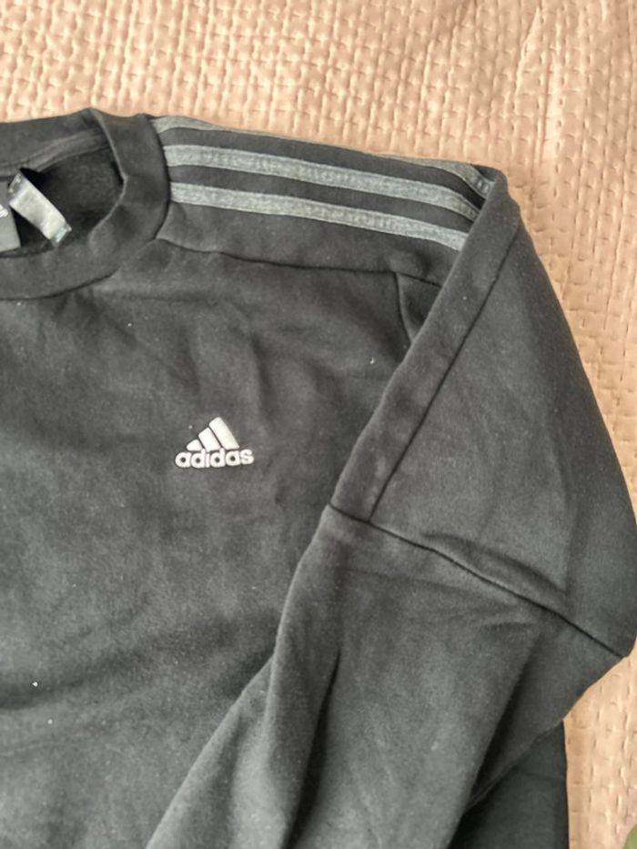 Sweat adidas noir lignes grises - photo numéro 2