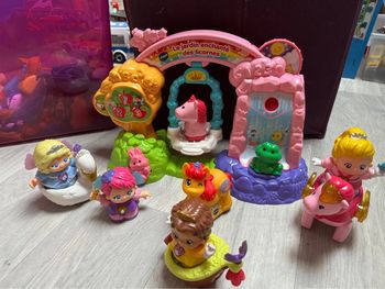 Lot vetch fille le jardin des licornes