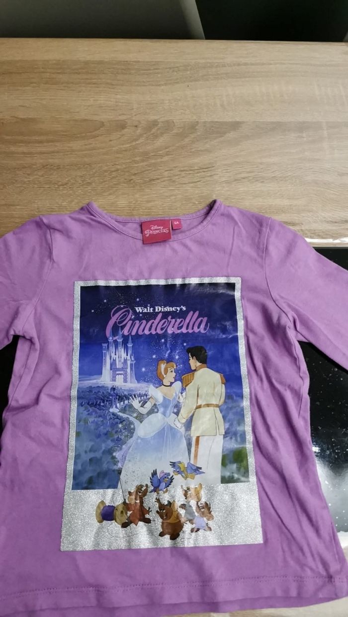 T-shirt manche longue cendrillon 6ans - photo numéro 2