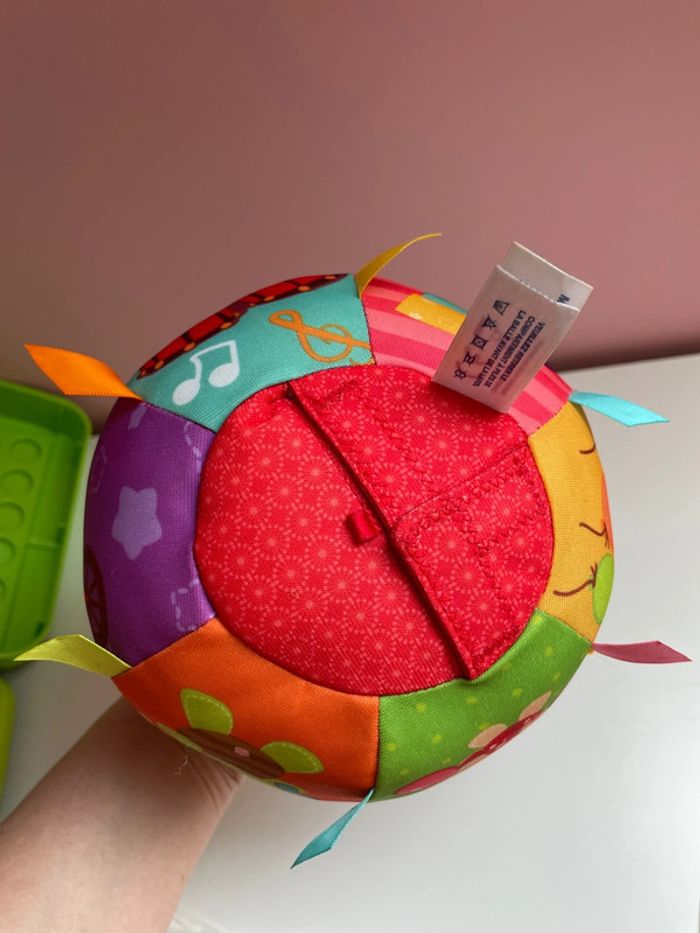 Balle d'éveil des p'tits copains - VTech - photo numéro 3