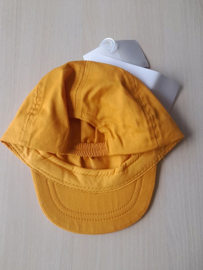Casquette neuve - photo numéro 2