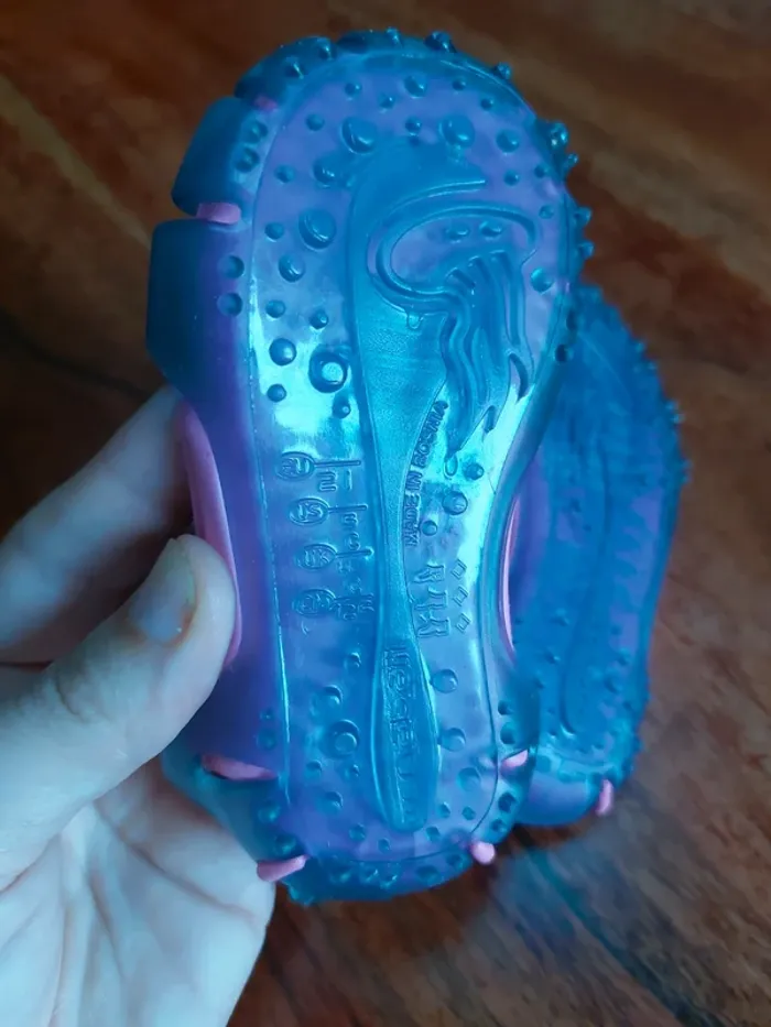 Chaussure de mer - photo numéro 4