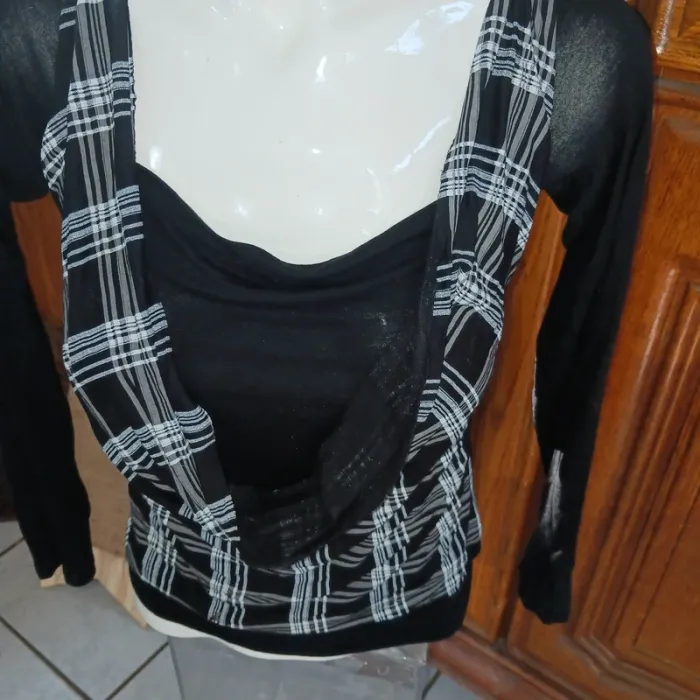 Tee-shirt habillé taille 1
