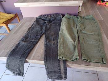 pantacourt et jeans pour filles Taille 7 ans