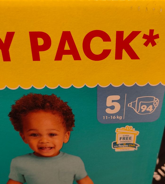 Couches Pampers - photo numéro 2