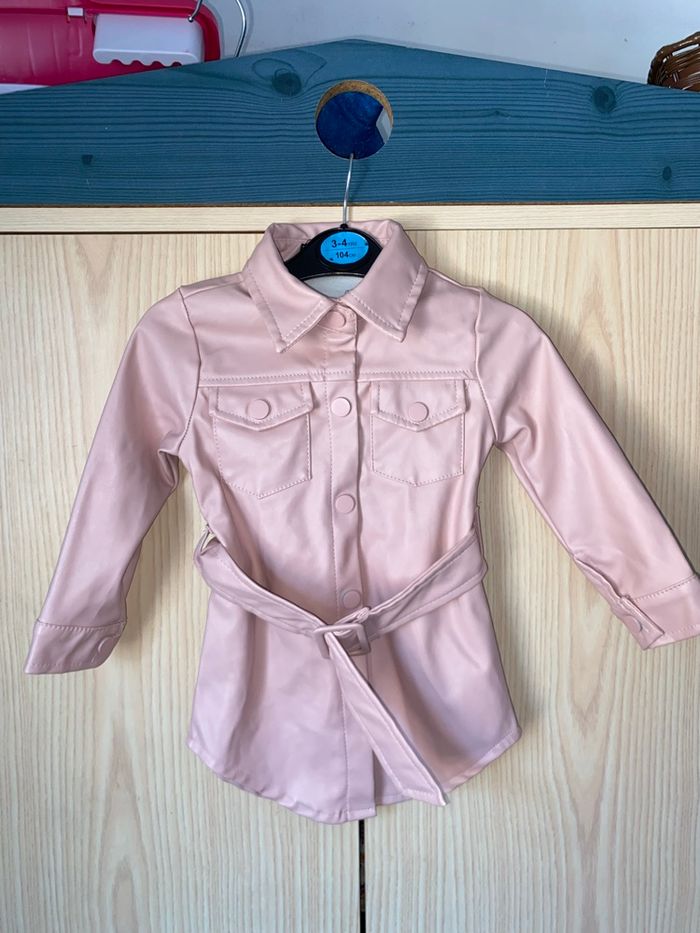 Veste rose simili cuir 18 mois