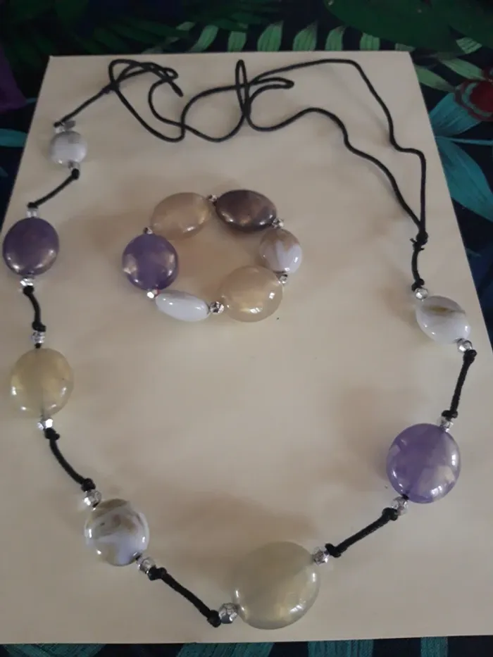 Jolie parure fantaisie sautoir et bracelet