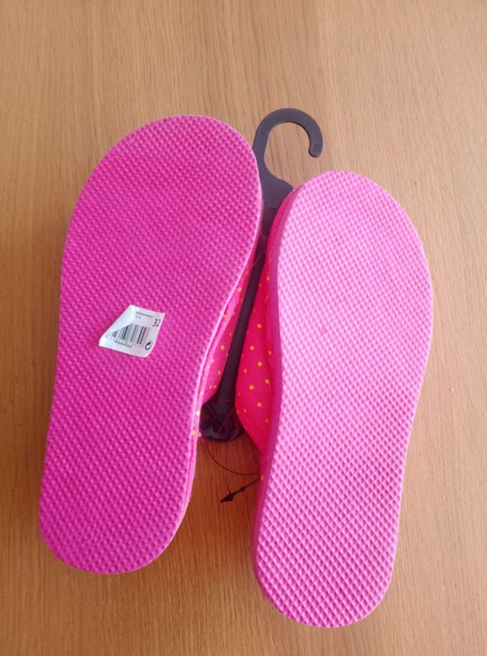 Chaussures pantoufles chaussons fille 32 - photo numéro 2