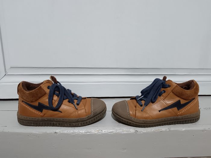 2 paires de chaussures, taille 29 - photo numéro 2