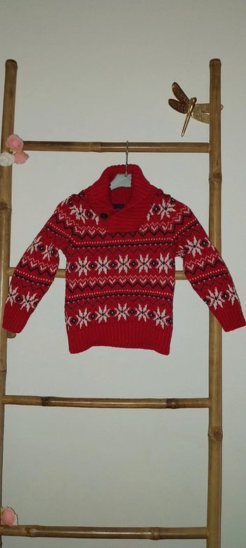 Pull d'hiver rouge à motifs neuf by H&M Taille 2 ans