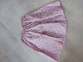 Jupe satin imprimée taille unique faite par une couturière