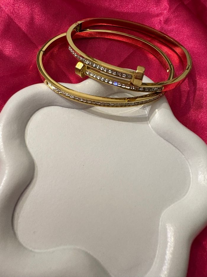 Bracelet doré - photo numéro 5