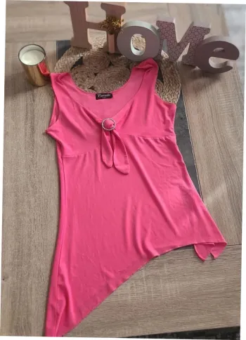 Debardeur rose taille M