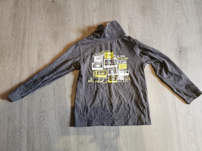 T shirt manche longue col rouler taille 4 ans - photo numéro 1