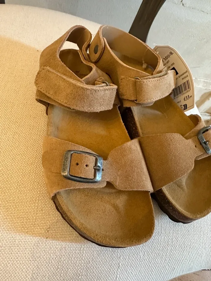 NEUF Sergent Major Chaussures Sandales cuir beige 33 enfant antidérapantes nu pied été - photo numéro 3