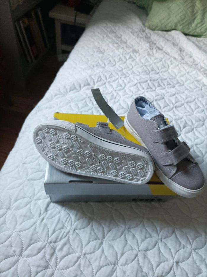 Basket toile 30 neuve - photo numéro 2