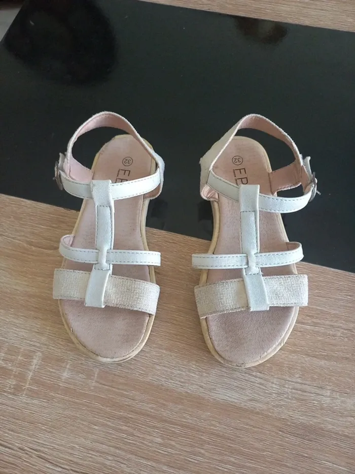 Sandales fille T.32 - photo numéro 3