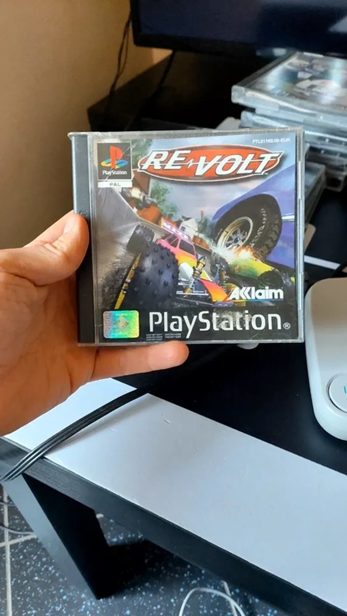Revolt re volt ps1 complet