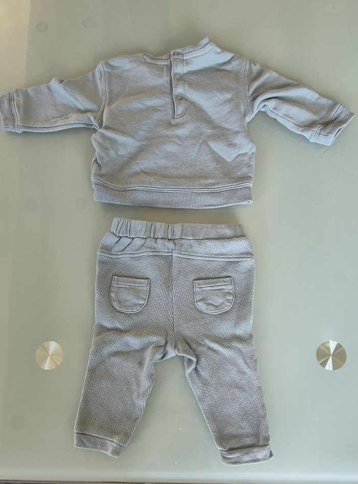 Ensemble bébé - photo numéro 2