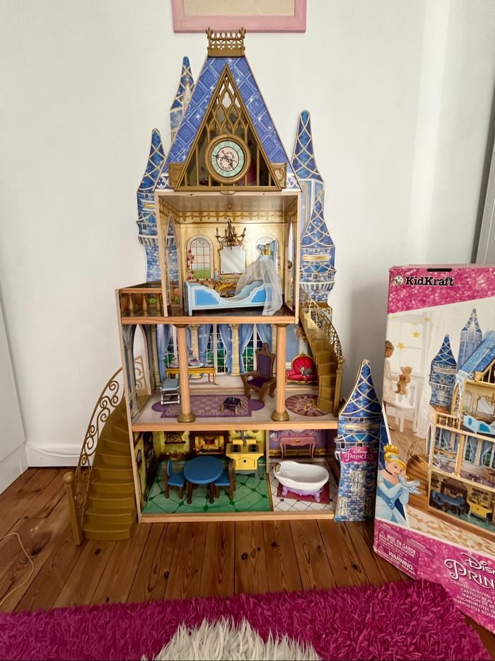 Maison de poupée Disney princesse - photo numéro 10