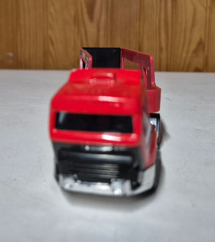 Hot Wheels Highway Hauler / Prototype H‑24 camion rouge - photo numéro 2