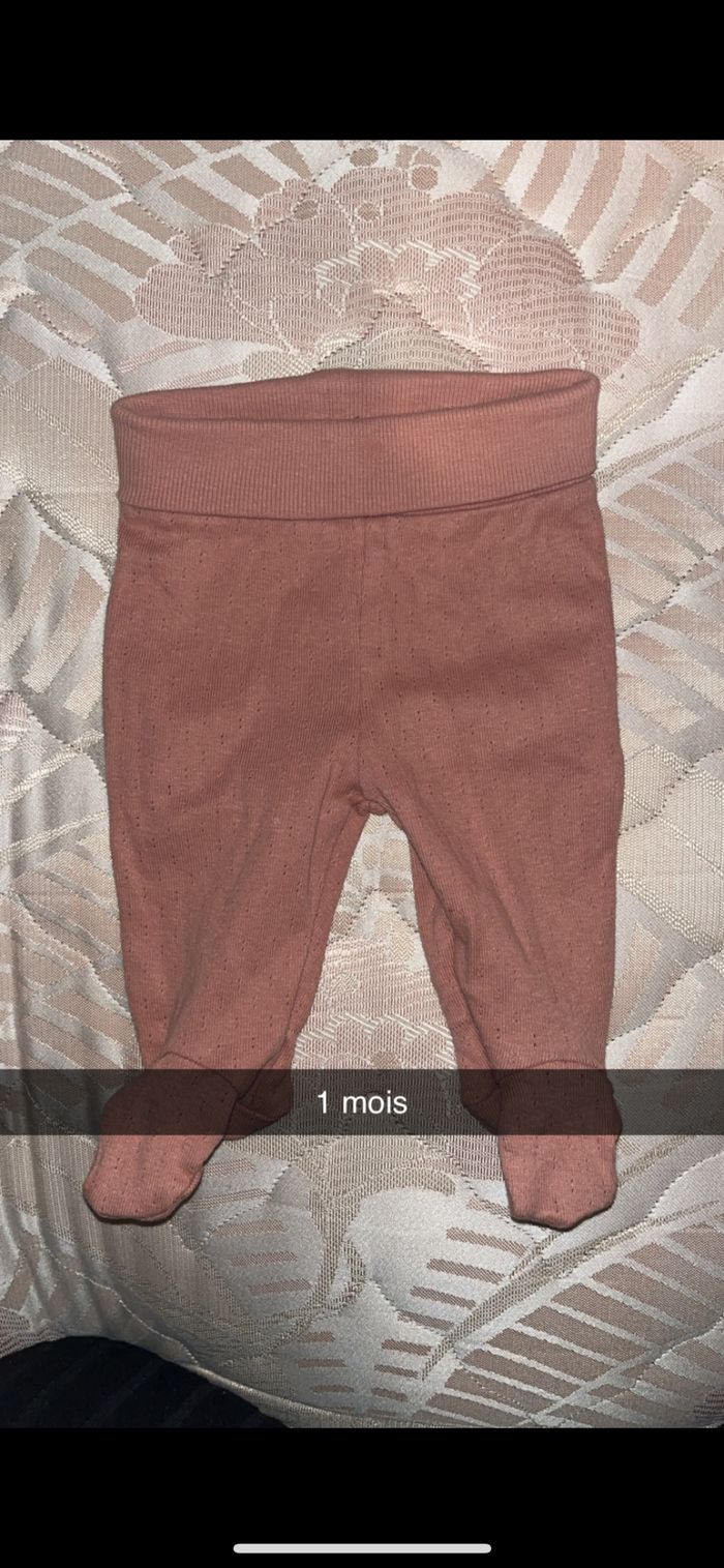 Lot bébé fille 1 mois - photo numéro 2
