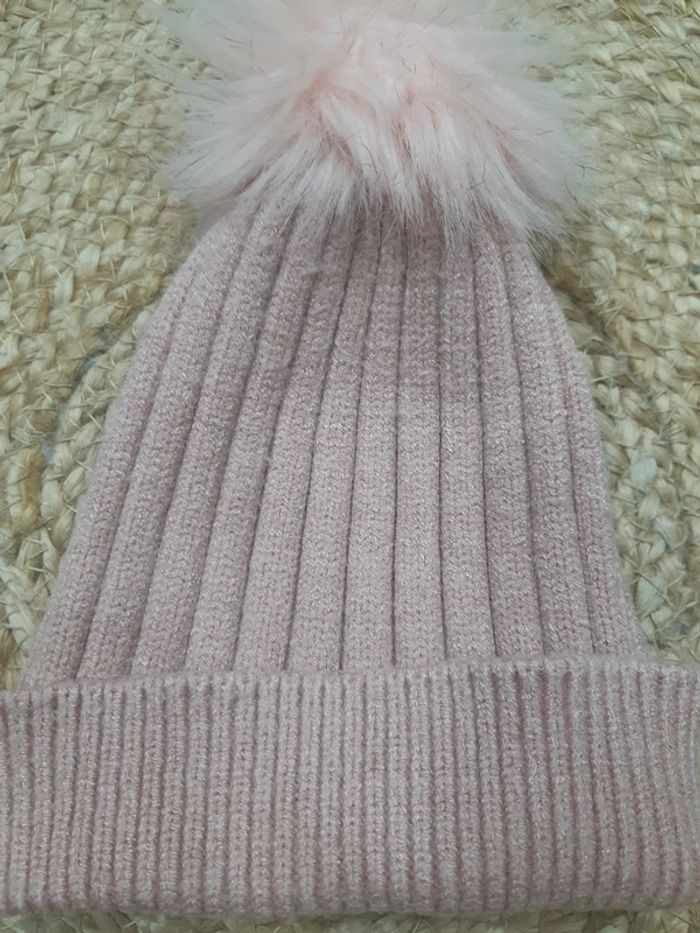 Bonnet côtelé avec pompon - photo numéro 2