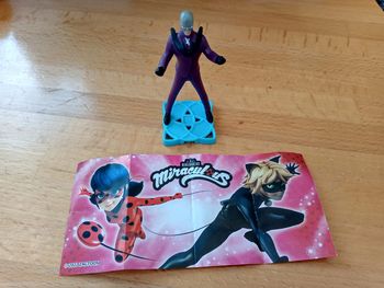 Figurine Kinder Miraculous 2022 VU 442