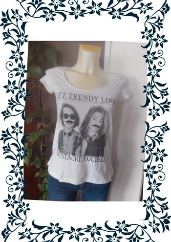 T-shirt taille S bizzbee