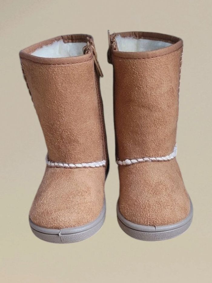 Bottes Little Celebs Pointure 20 - photo numéro 3