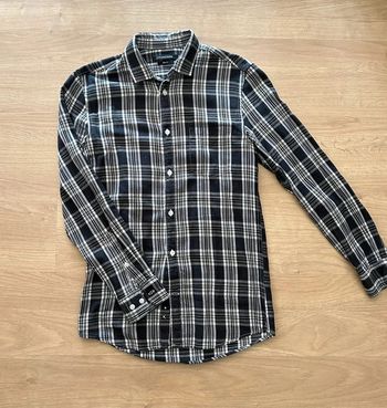Chemise à carreaux noire et blanche - Taille S - Très bon état