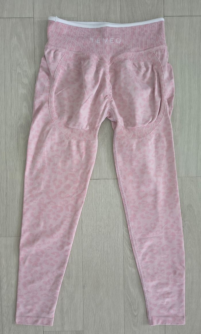 Legging Teveo Contrastline Sculpt Scrunch Léo Rose - photo numéro 3