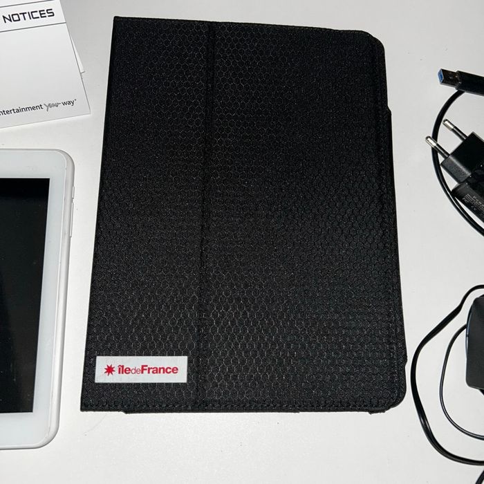 Tablette - photo numéro 4