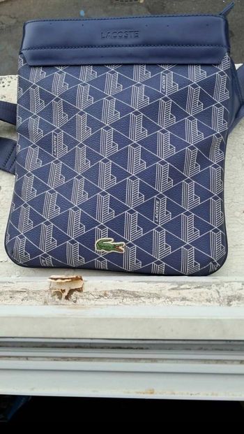 Sacoche Lacoste Homme Monogramme bleu