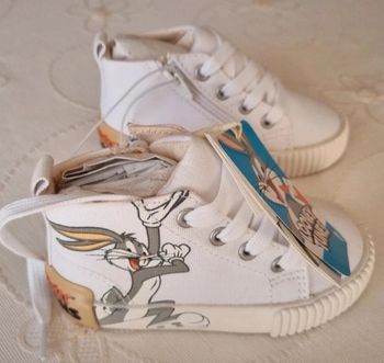 Baskets Looney Tunes Pointure 20 neuves