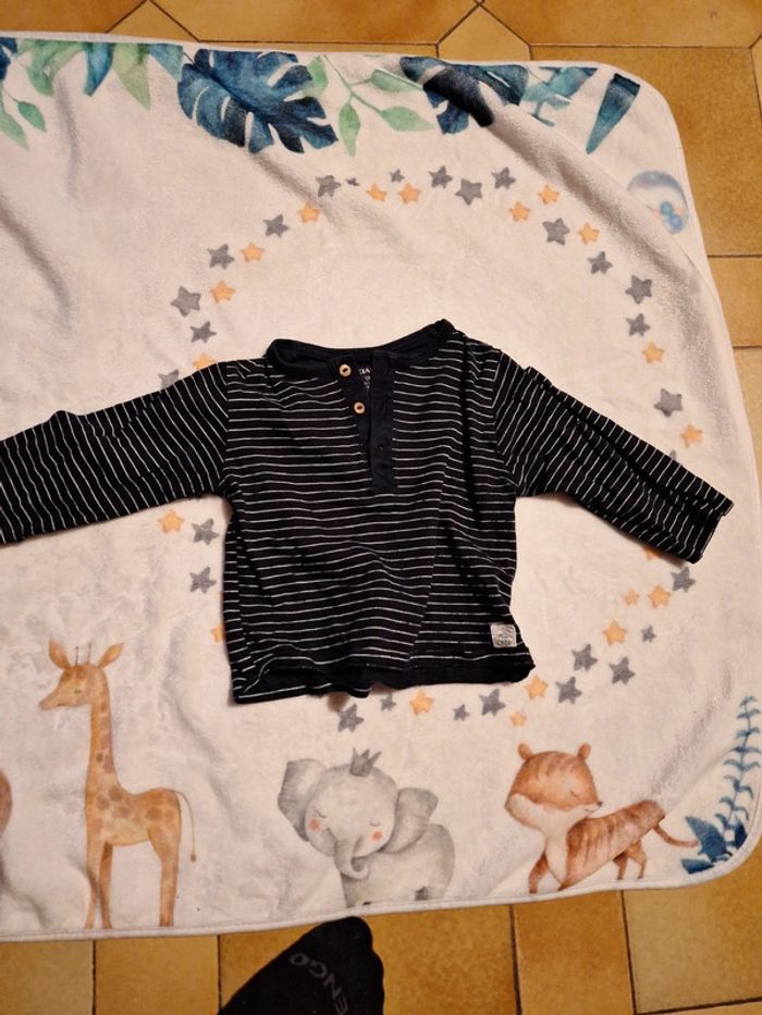 Tee-shirt rayé - photo numéro 2