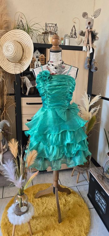 Superbe robe en voile de tulle organza neuve