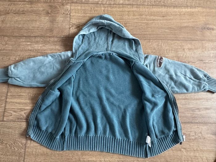 Lot Vêtements Okaidi 5 ans veste pantalon - photo numéro 5