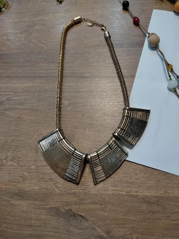 Collier fantaisie doré