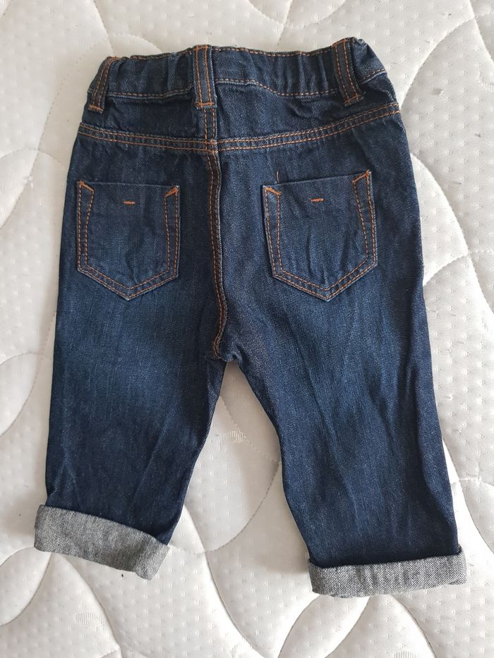 Jean 12 mois - photo numéro 3