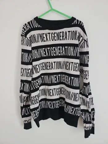 Pull garçon 8 ans