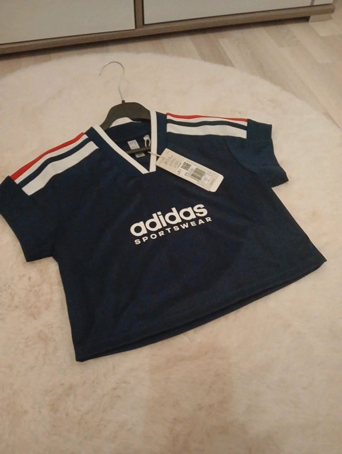 crop-top adidas taille xs - photo numéro 2