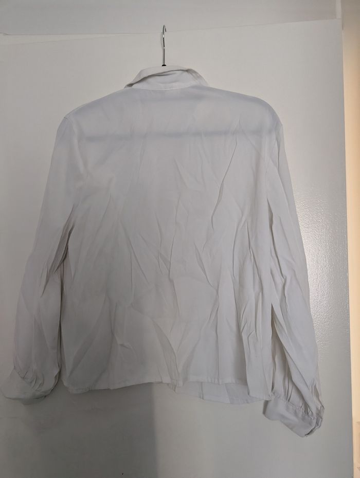 Chemise blanche - photo numéro 2