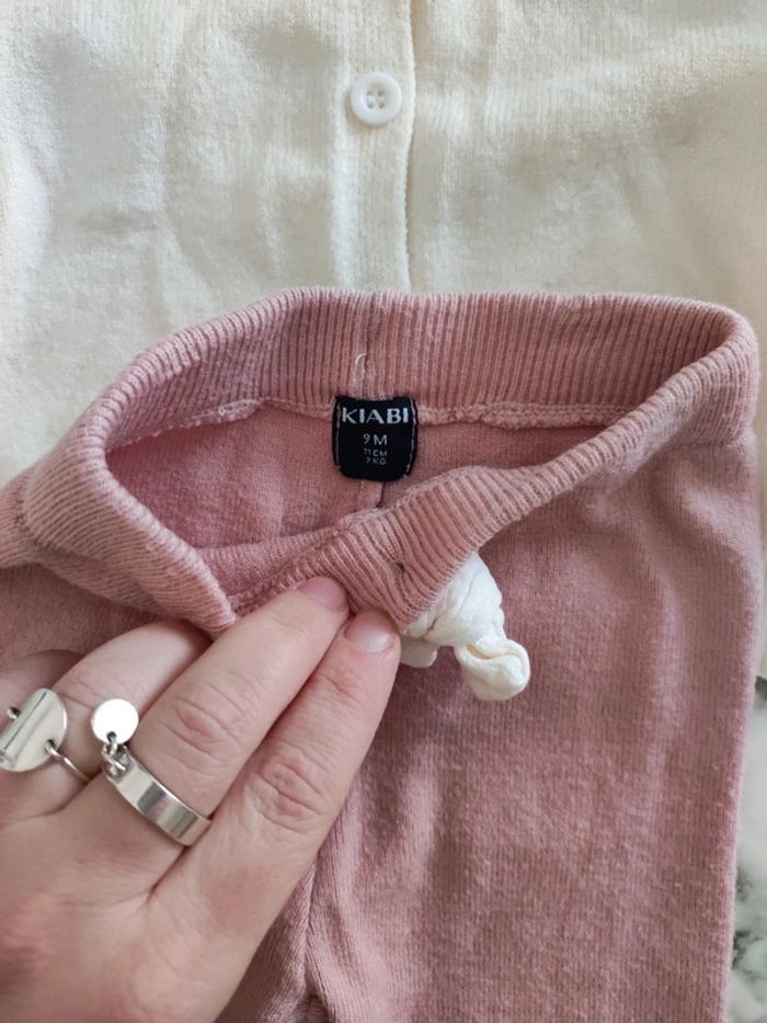 Ensemble 9 mois 71 cm pantalon plus gilet chaud - photo numéro 3